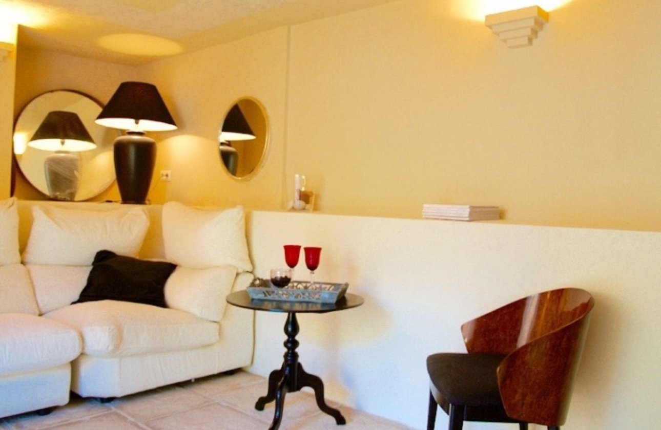 Revente - Villa - Benidorm - Urbanizaciones