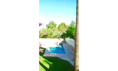 Revente - Villa - Benidorm - Urbanizaciones