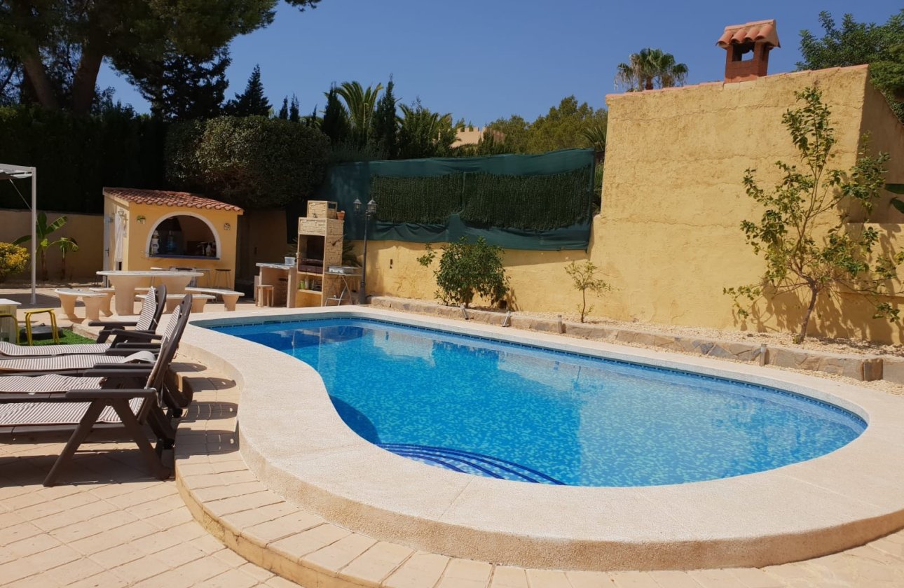 Reventa - Villa - Alfas del Pí - Urbanizaciones