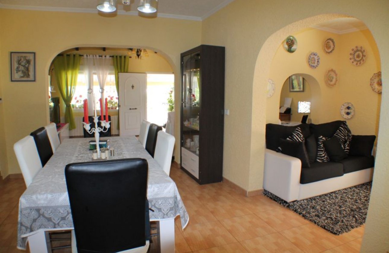 Reventa - Villa - Alfas del Pí - Urbanizaciones