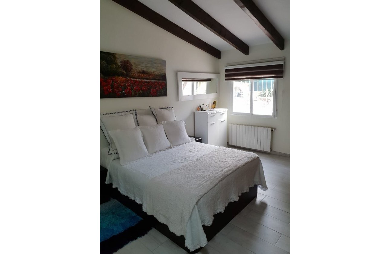Reventa - Villa - Alfas del Pí - Urbanizaciones
