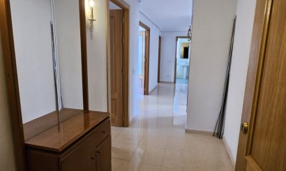 Reventa - Apartamento / piso - Benidorm - Juzgados