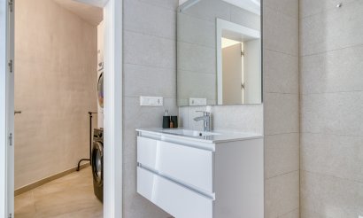 Reventa - Apartamento / piso - Benidorm - Playa Poniente