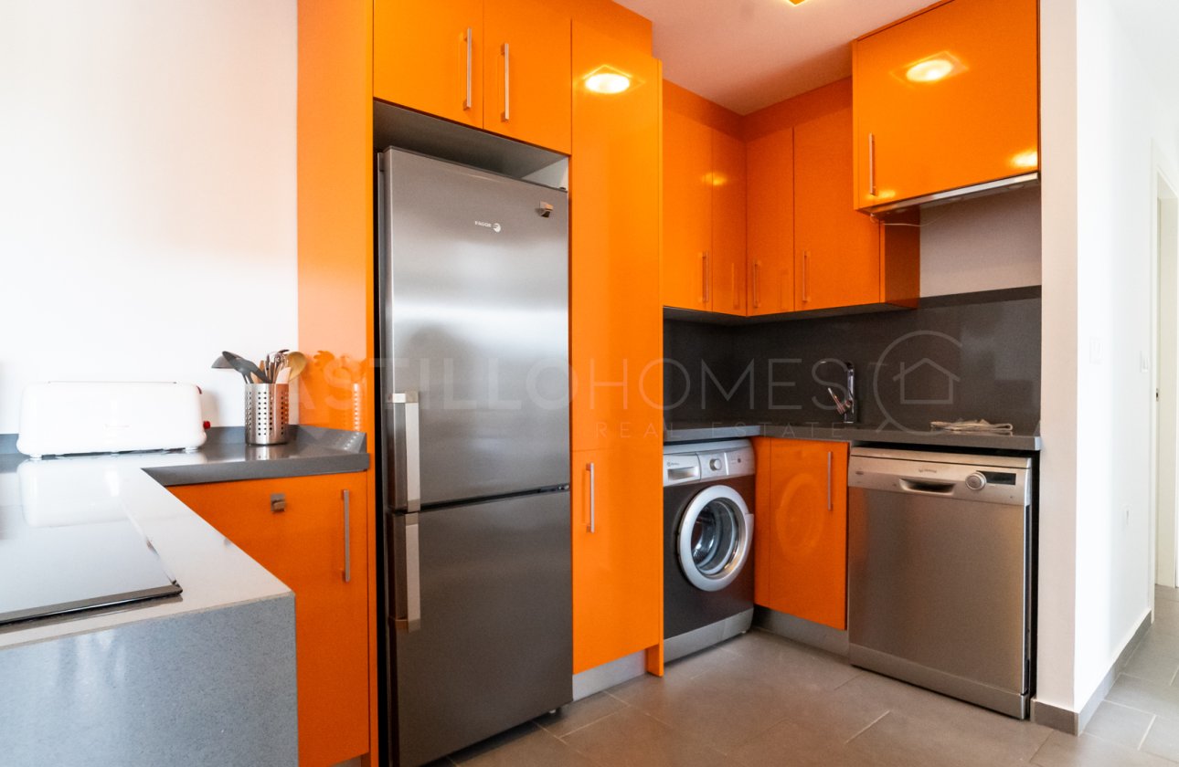 Resale - Apartment / flat - Orihuela Costa - Villamartín