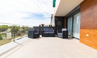 Resale - Apartment / flat - Orihuela Costa - Villamartín