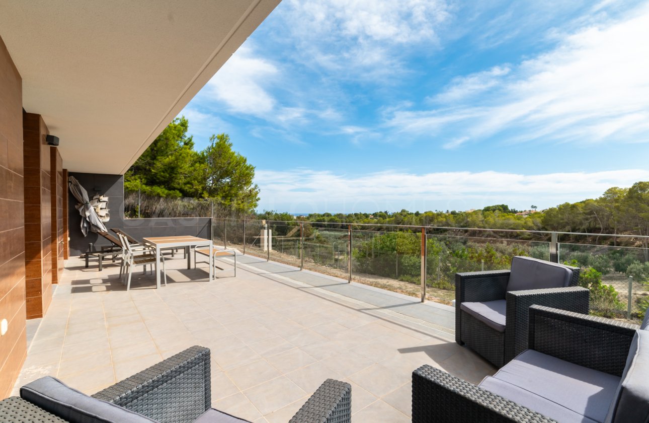 Resale - Apartment / flat - Orihuela Costa - Villamartín