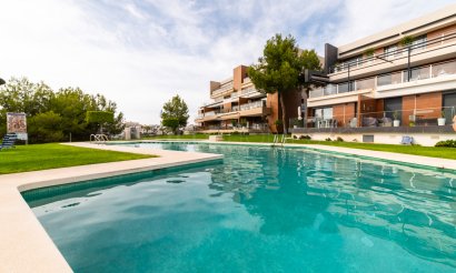 Resale - Apartment / flat - Orihuela Costa - Villamartín