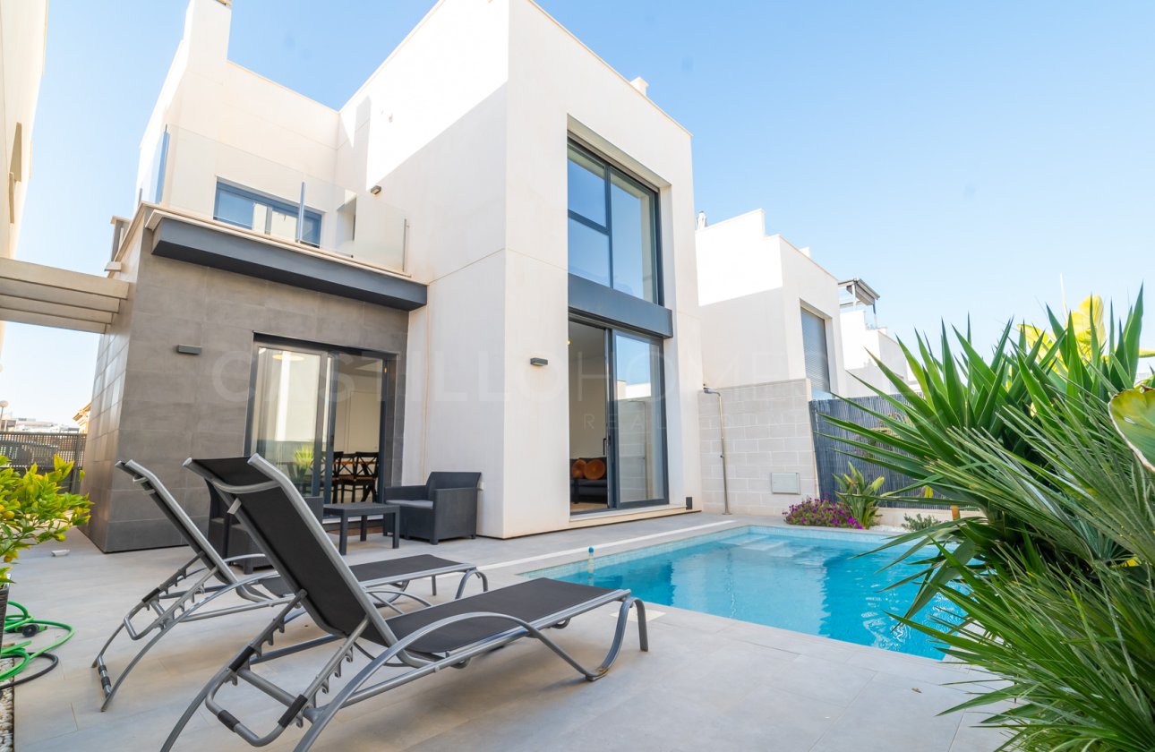 Revente - Villa - Orihuela Costa - Villamartín