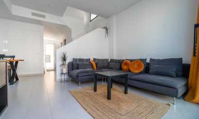 Revente - Villa - Orihuela Costa - Villamartín