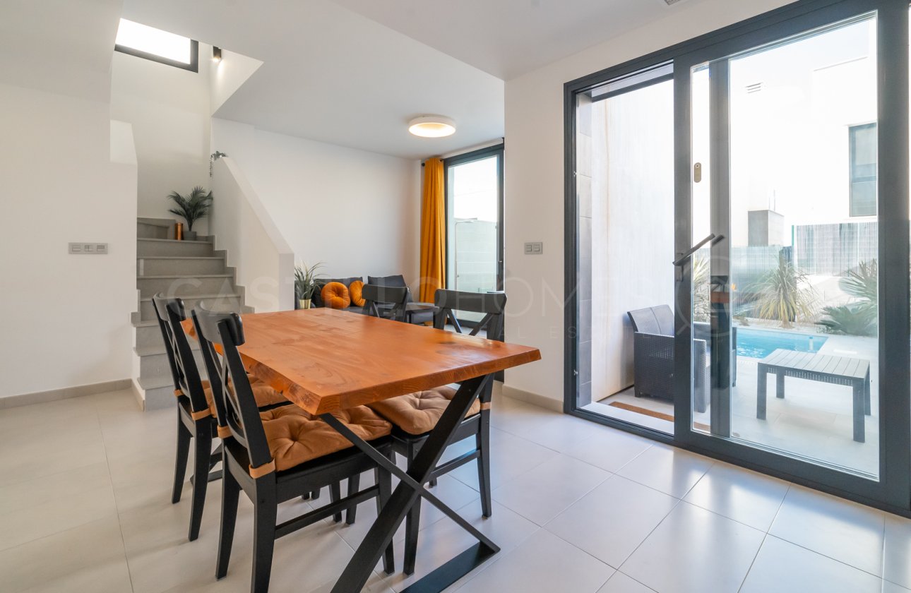 Revente - Villa - Orihuela Costa - Villamartín