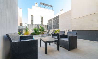 Revente - Villa - Orihuela Costa - Villamartín