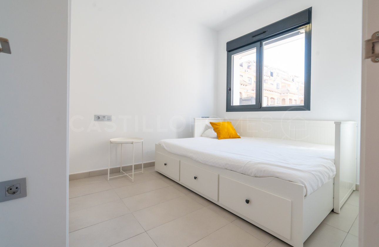 Revente - Villa - Orihuela Costa - Villamartín