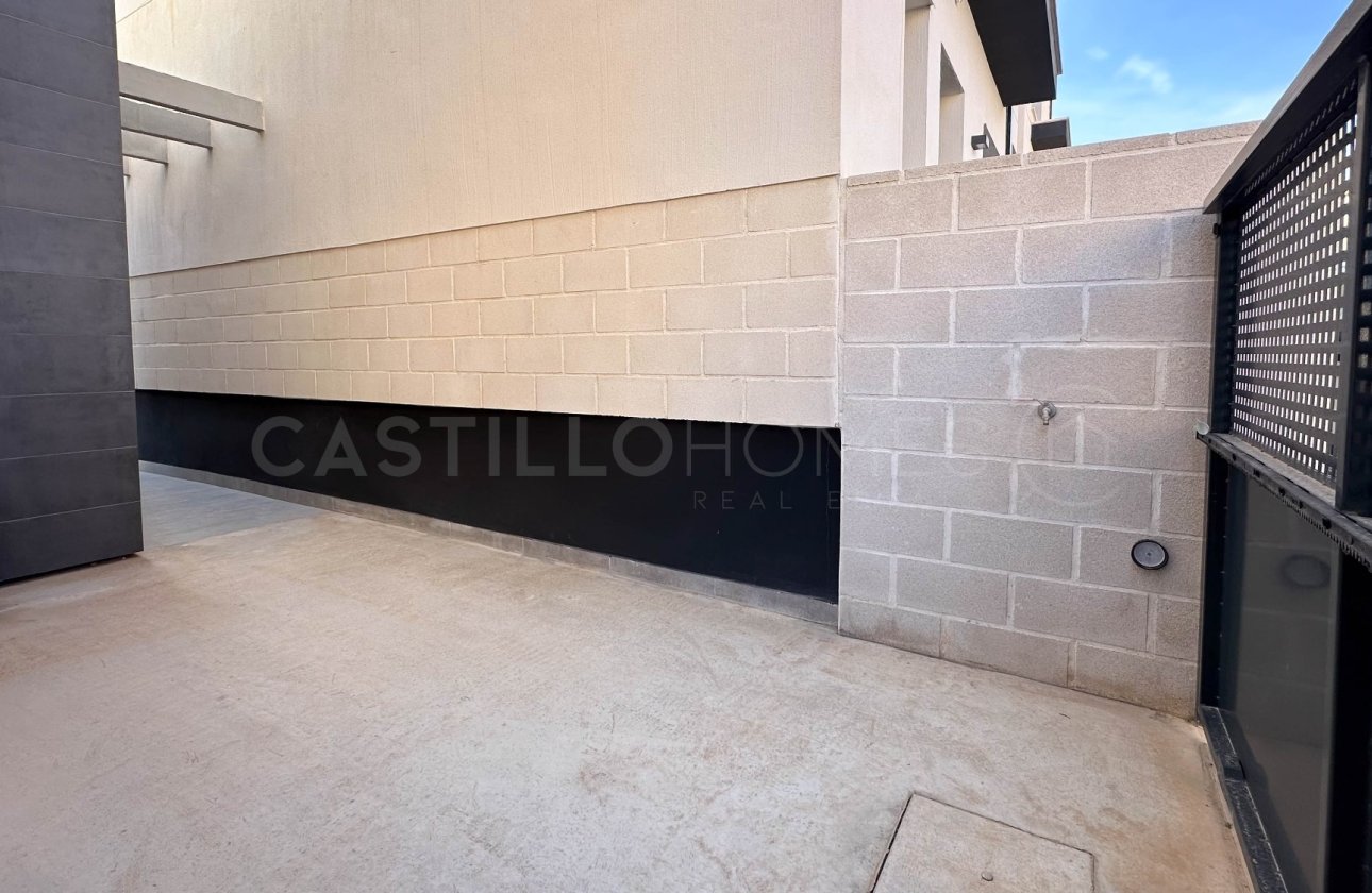 Revente - Villa - Orihuela Costa - Villamartín