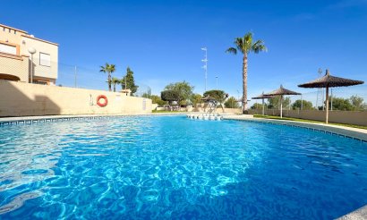Revente - Villa - Orihuela Costa - Villamartín
