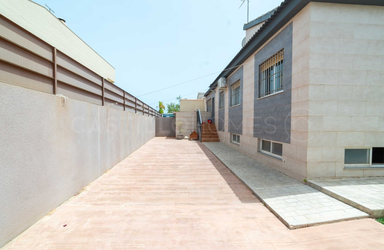 Revente - Villa - Torrevieja - Los Balcones - Los Altos del Edén