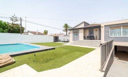 Revente - Villa - Torrevieja - Los Balcones - Los Altos del Edén