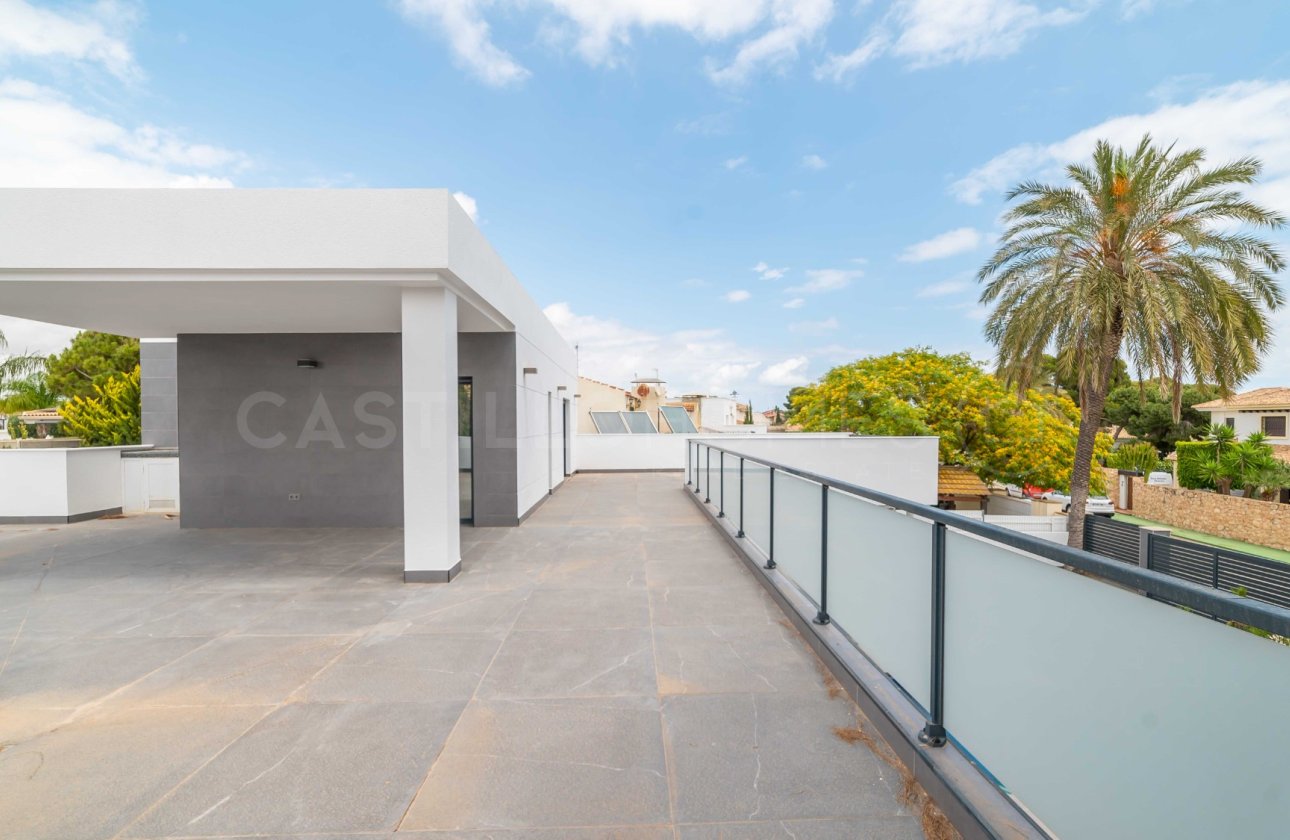 Reventa - Villa - Alicante - Campoamor