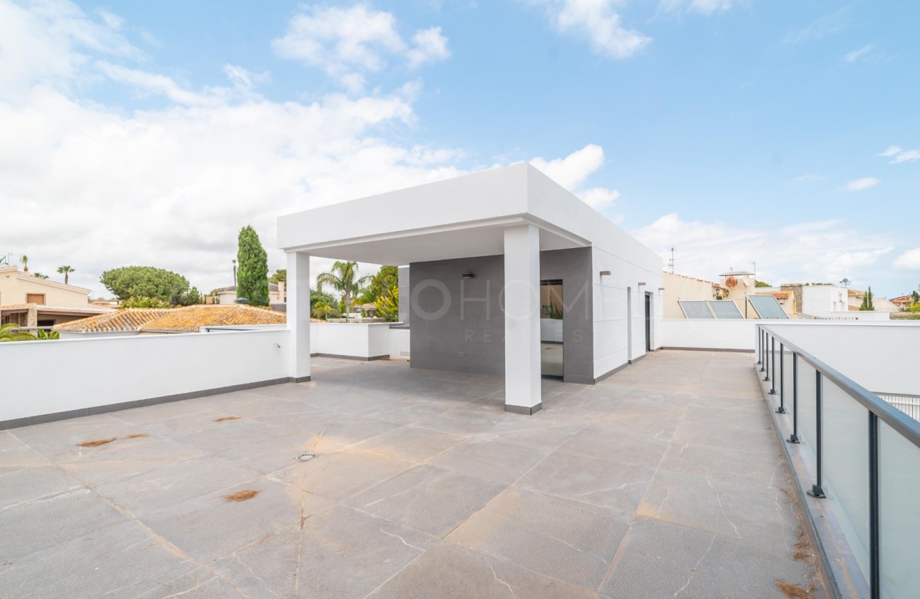 Reventa - Villa - Alicante - Campoamor