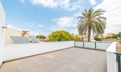 Reventa - Villa - Alicante - Campoamor