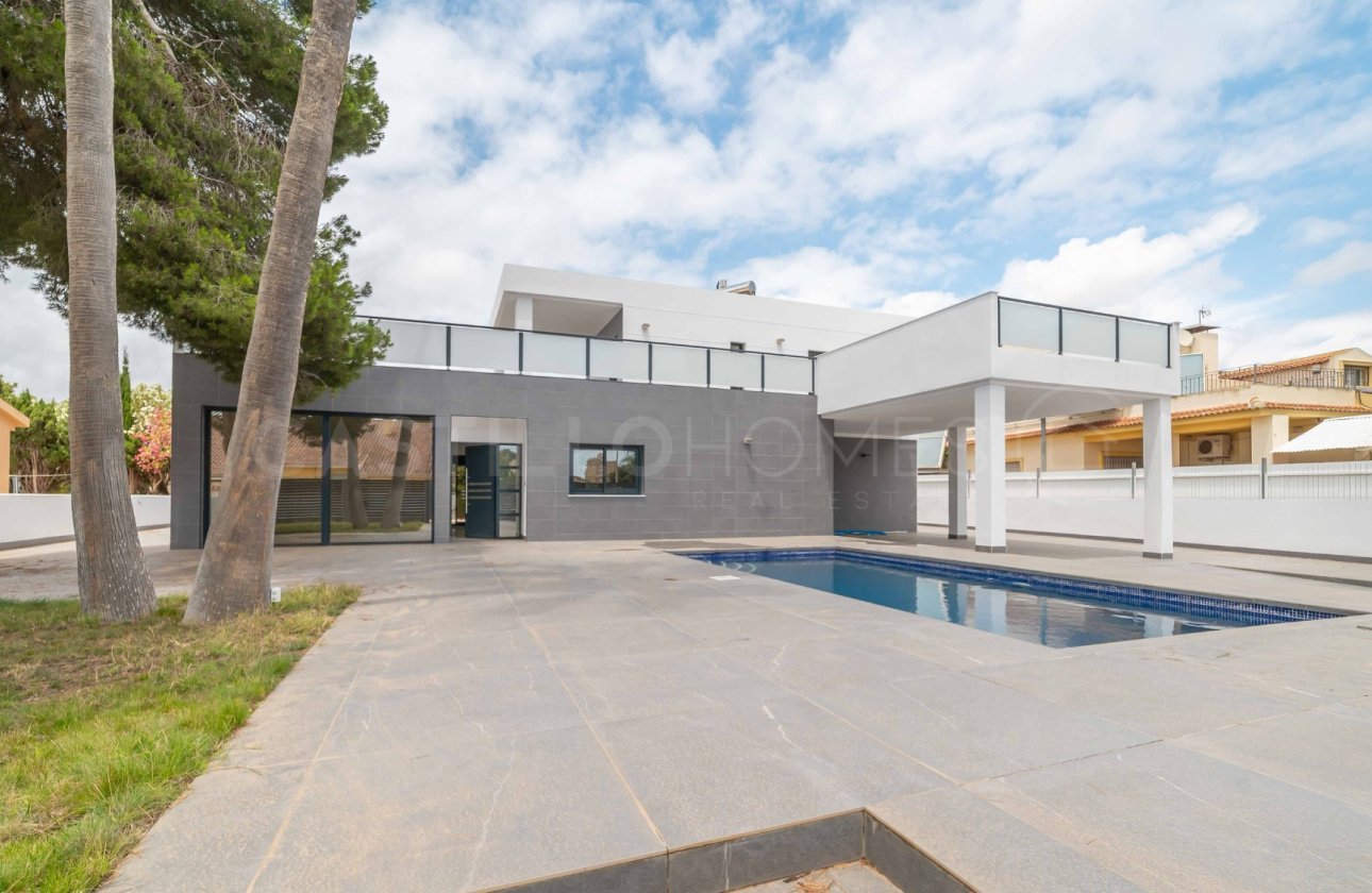 Reventa - Villa - Alicante - Campoamor