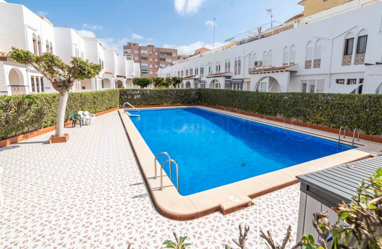 Resale - Townhouse - Torrevieja - Torrelamata - La Mata