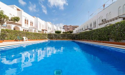 Resale - Townhouse - Torrevieja - Torrelamata - La Mata