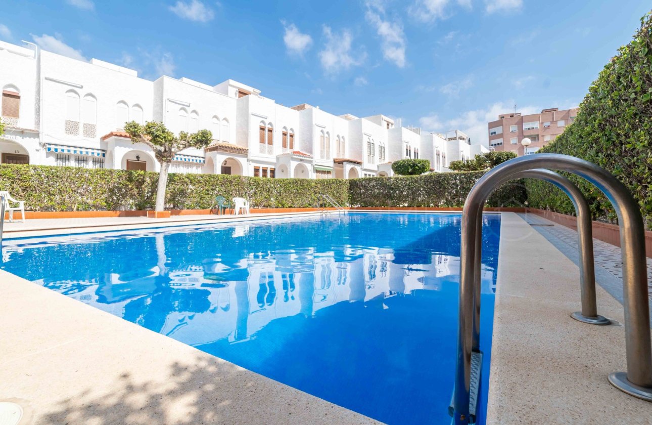 Resale - Townhouse - Torrevieja - Torrelamata - La Mata