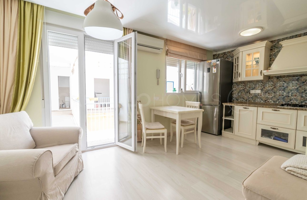 Reventa - Apartamento / piso - Torrevieja - Centro