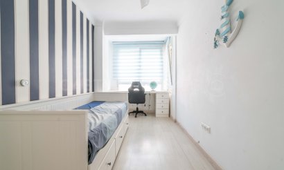 Reventa - Apartamento / piso - Torrevieja - Centro