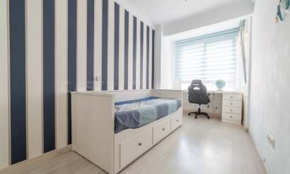 Reventa - Apartamento / piso - Torrevieja - Centro