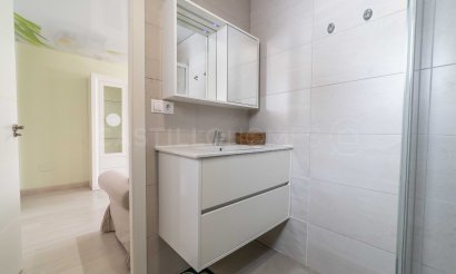 Reventa - Apartamento / piso - Torrevieja - Centro