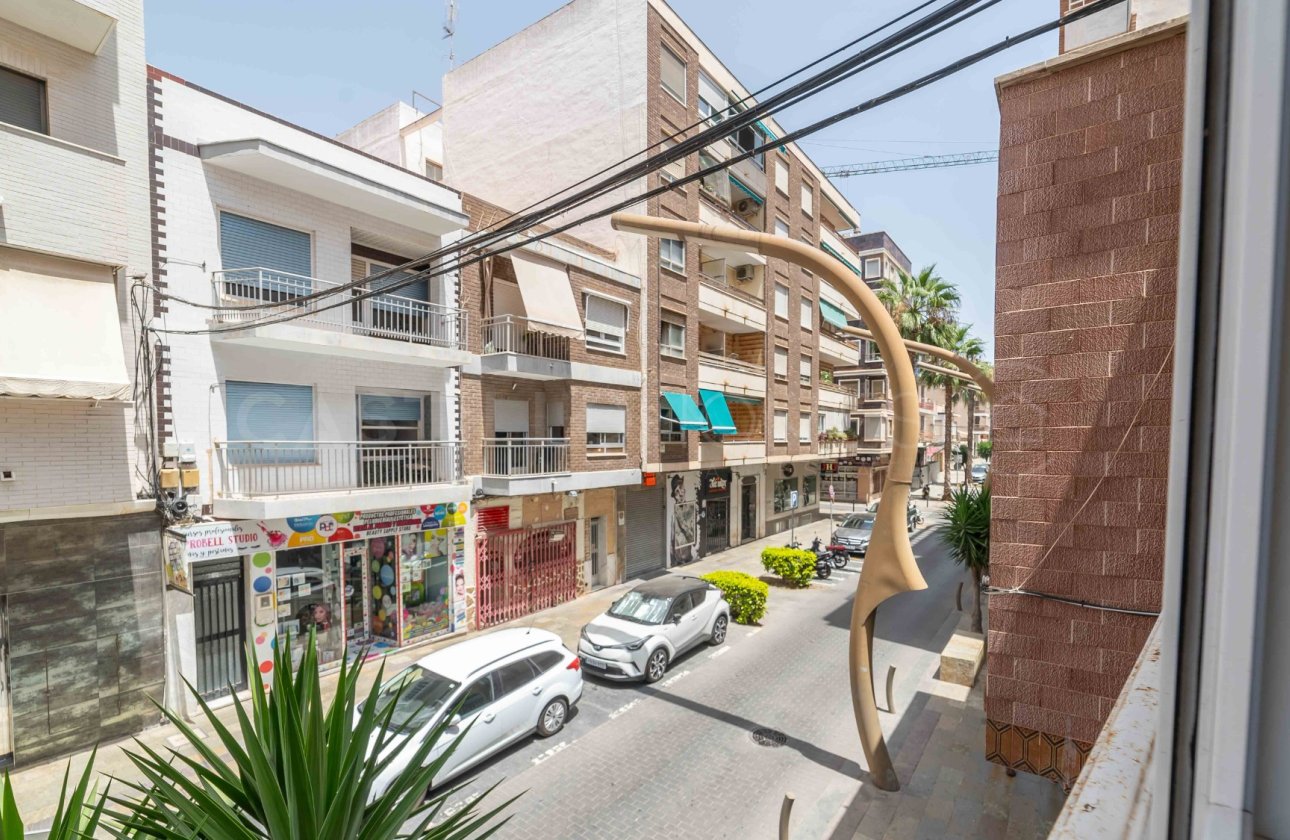 Reventa - Apartamento / piso - Torrevieja - Centro