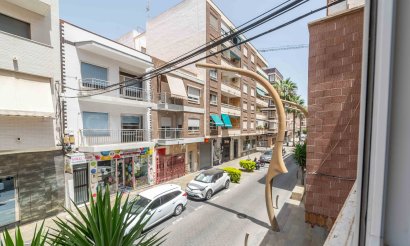 Reventa - Apartamento / piso - Torrevieja - Centro