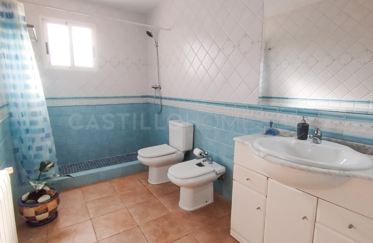 Revente - Villa - Torrevieja - Torretas