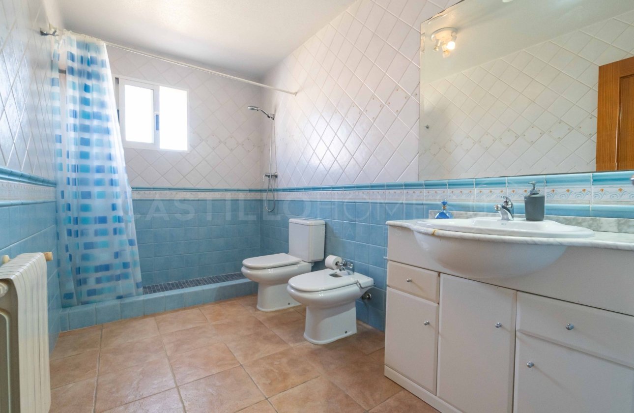 Revente - Villa - Torrevieja - Torretas