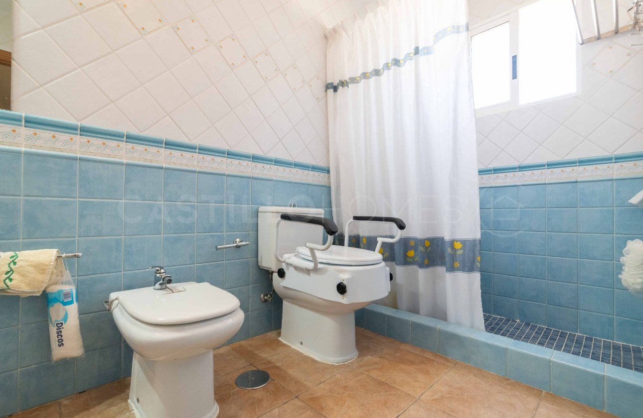 Revente - Villa - Torrevieja - Torretas