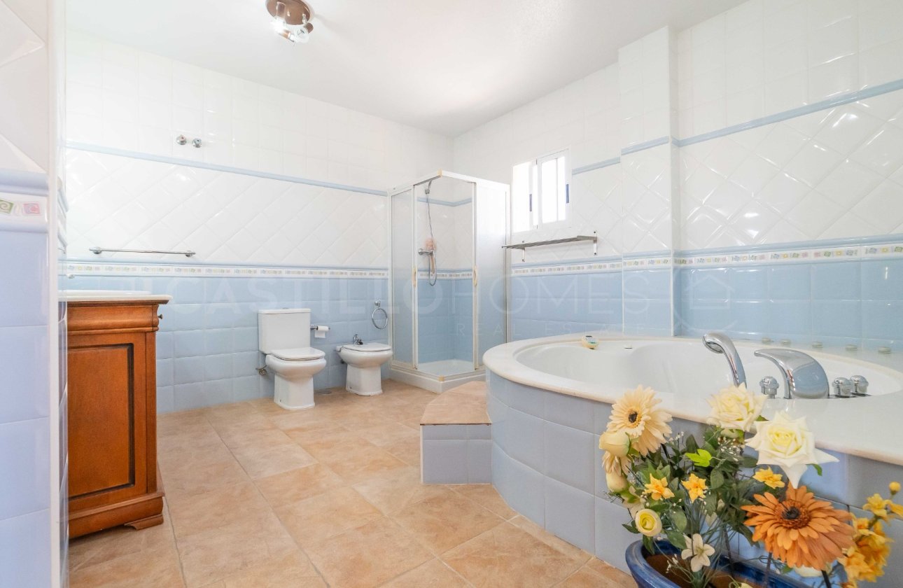 Revente - Villa - Torrevieja - Torretas