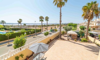 Revente - Villa - Torrevieja - Torretas