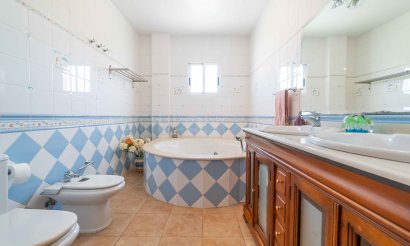 Revente - Villa - Torrevieja - Torretas