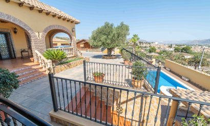 Resale - Villa - Bigastro