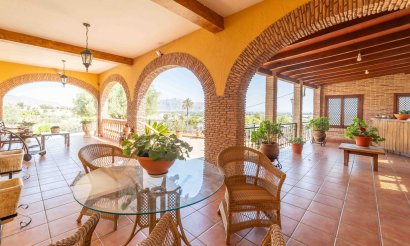 Resale - Villa - Bigastro