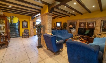 Resale - Villa - Bigastro