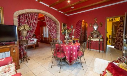 Resale - Villa - Bigastro