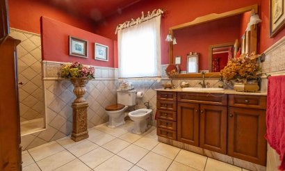 Resale - Villa - Bigastro