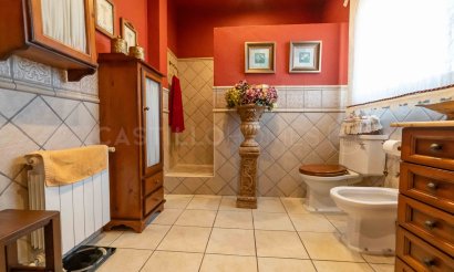 Resale - Villa - Bigastro