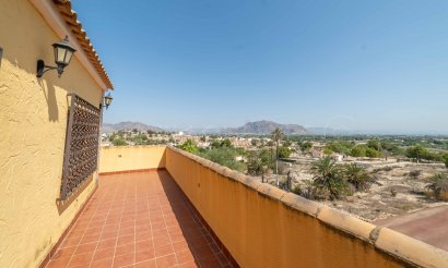 Resale - Villa - Bigastro