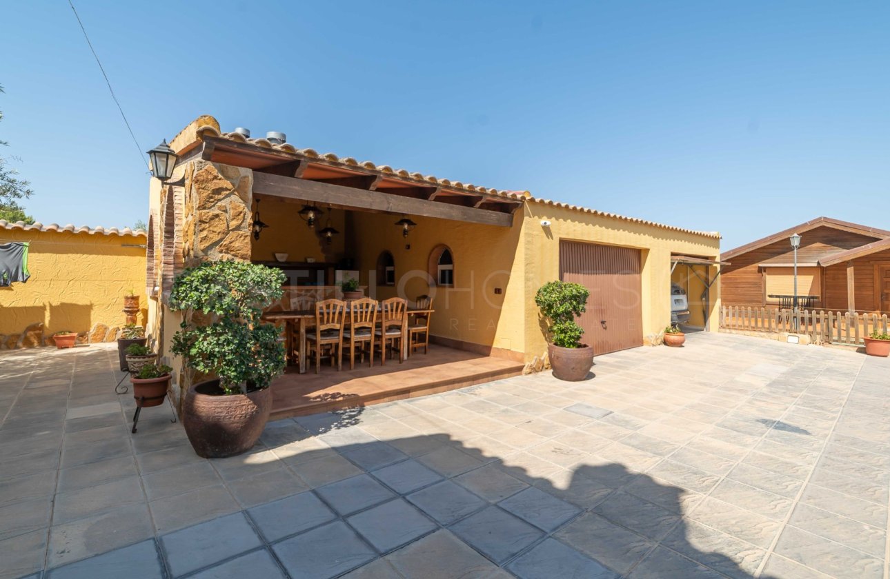 Resale - Villa - Bigastro