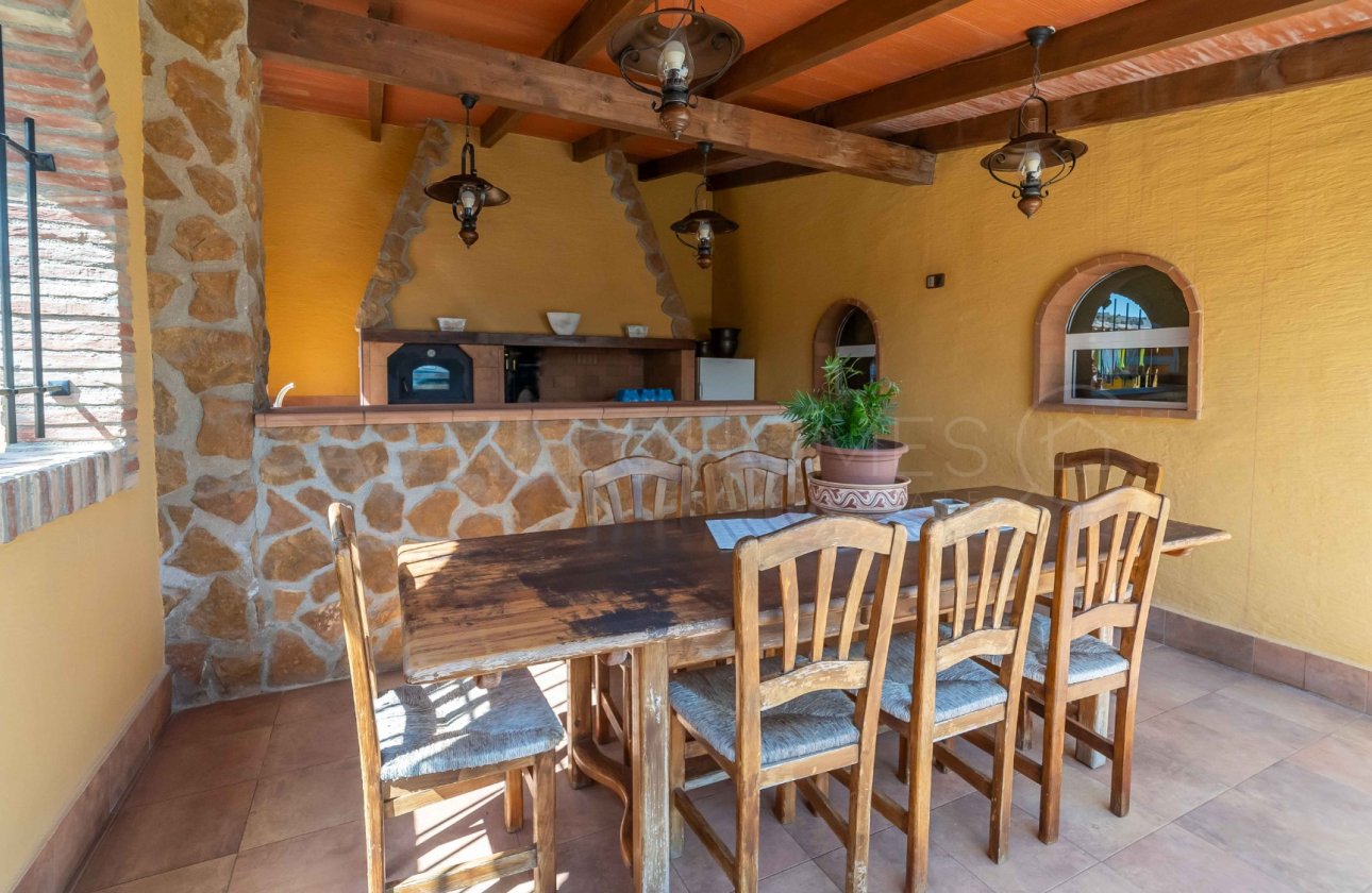 Resale - Villa - Bigastro