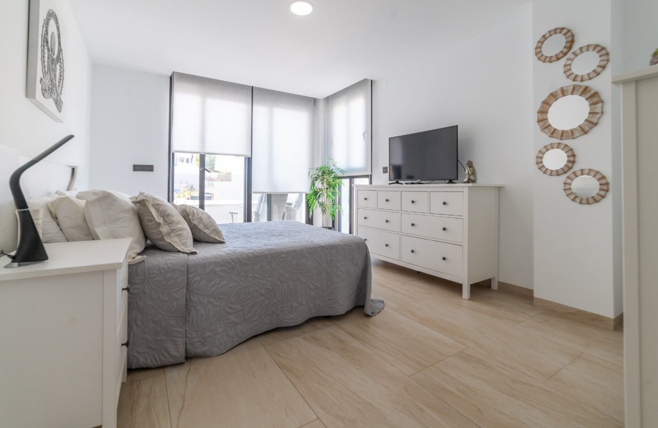 Revente - Villa - Orihuela Costa - Las Filipinas