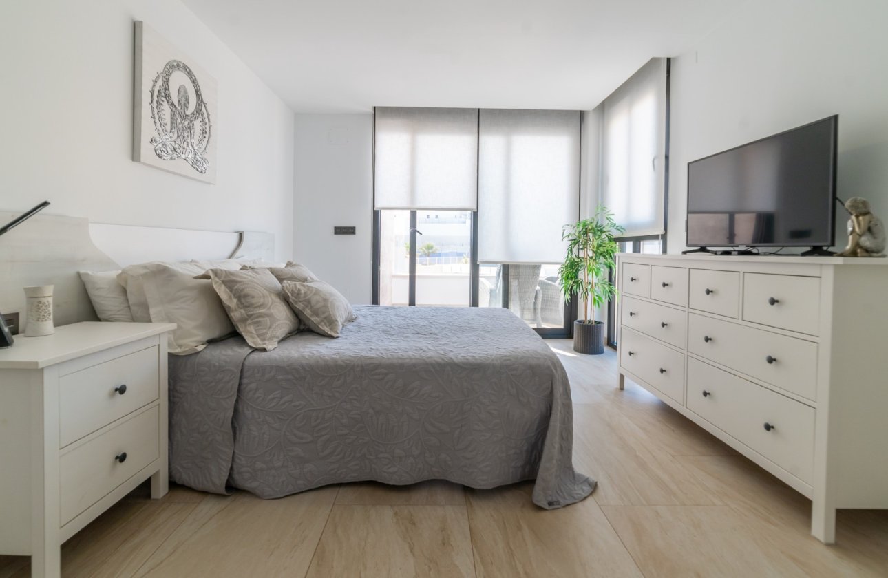 Revente - Villa - Orihuela Costa - Las Filipinas